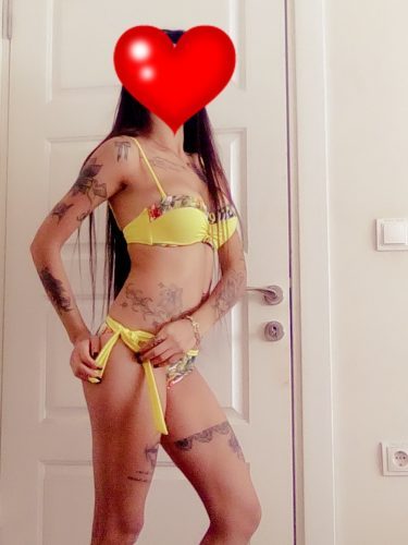 Samsun Göz Alıcı 25 Yaşındaki Elif — Ahubaba, Samsun